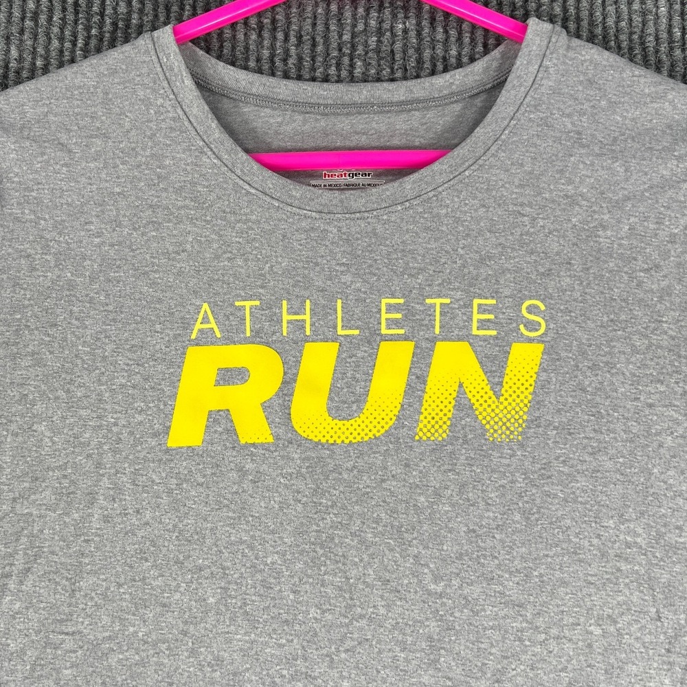 Under Armour Shirt Womens Small Gray Long Sleeve Heat Gear Athletes‎ Run